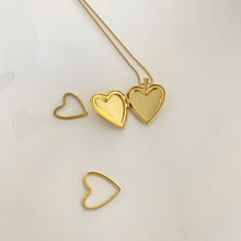 Load image into Gallery viewer, Forever Locket Necklace