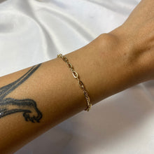 Load image into Gallery viewer, Petite Mariner Bracelet