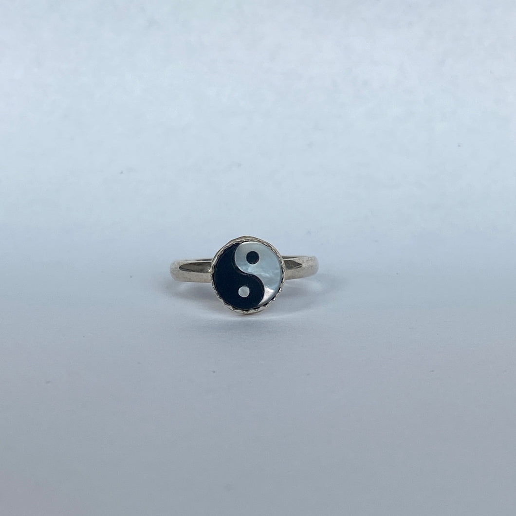 Yin Yang Ring Sz 6