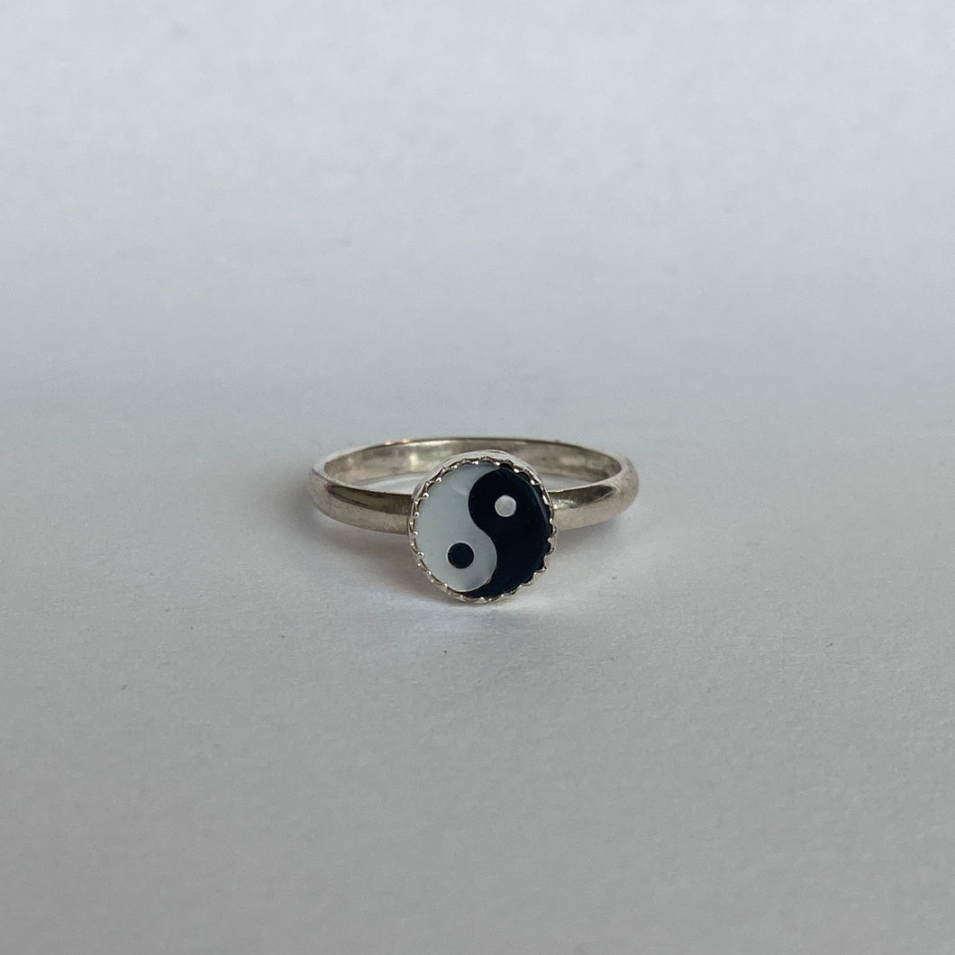 Yin Yang Ring Sz 9