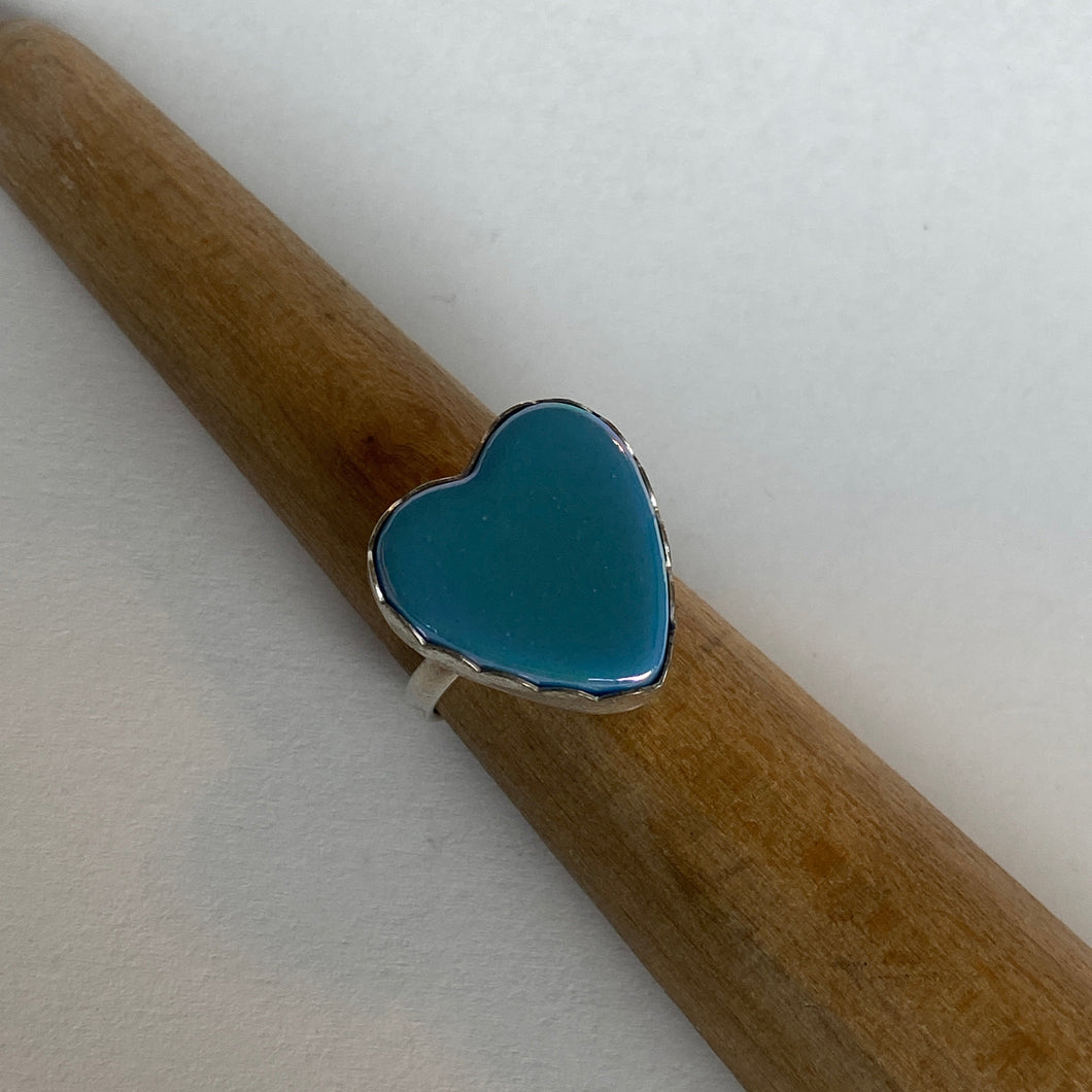 Ceramic Heart Ring Sz 7.5